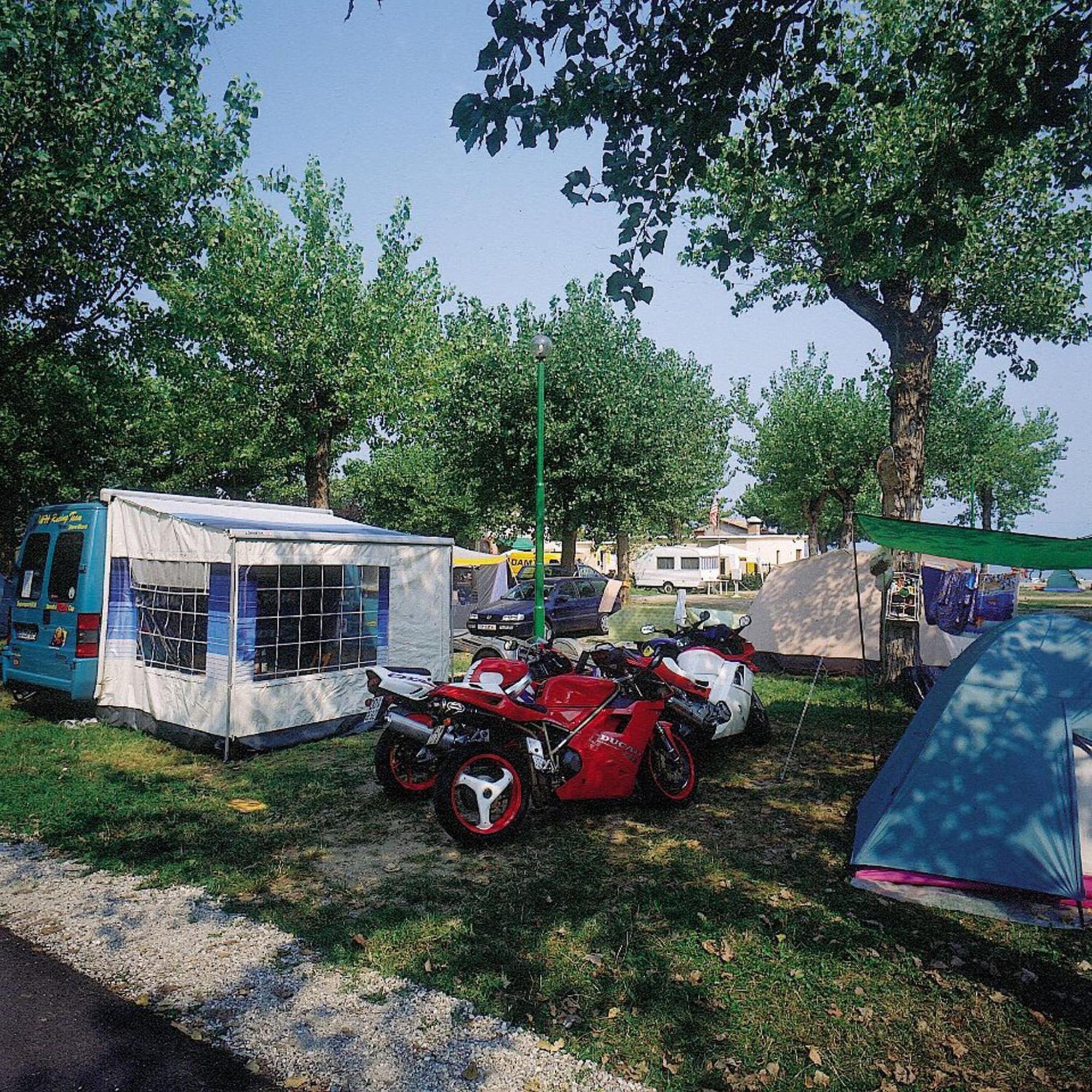 Camping Wien 페스키에라델가르다 외부 사진